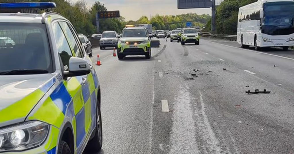 M27 Accident: Westbound Closed near Rownhams Services and Junction 3