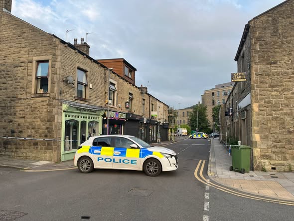 Rawtenstall Stabbing: Oner Person Died, Police Cordon Off Streets Around Rawtenstall Bus Station
